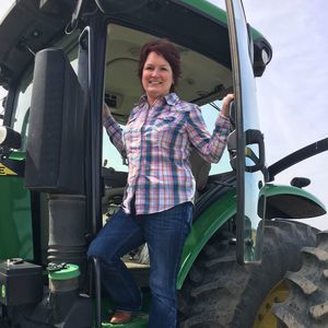 Meet your Posher, Andrea